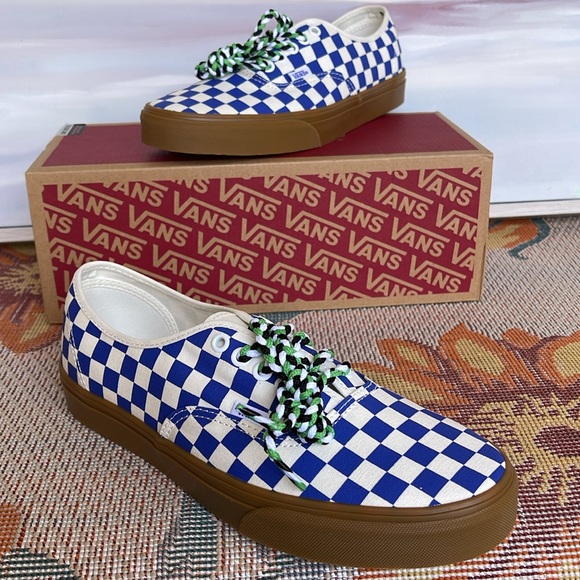 Vans WMNS Authentic
Checkerboard Blue/White
VN0009PVY6Z
Sneakers - Picture 2 of 16